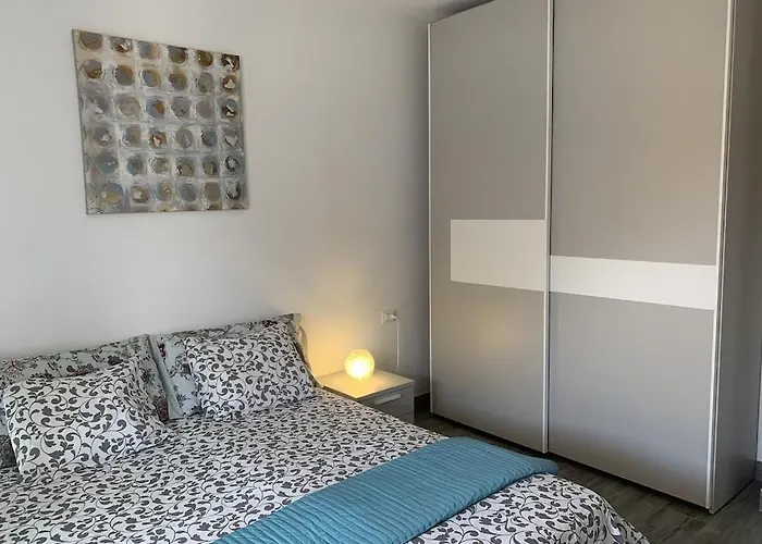 Дом отдыха Tulipano House - Key To *